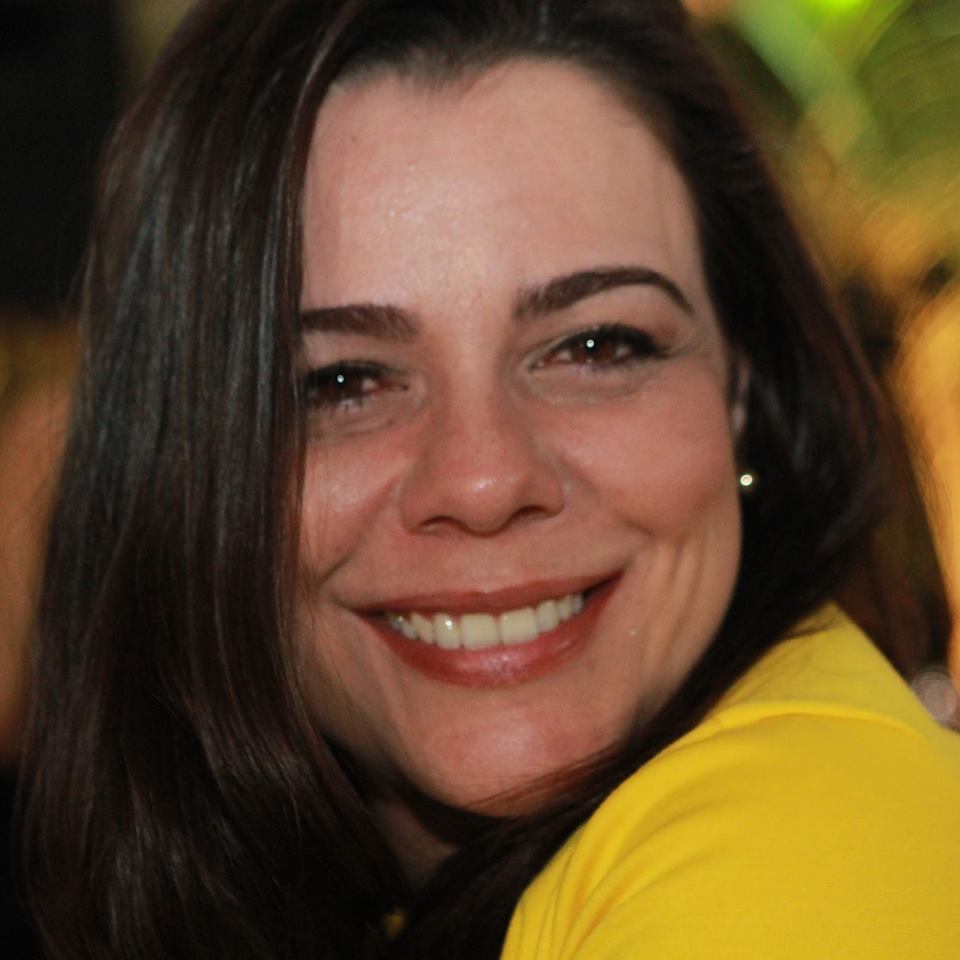 Veridiana de Oliveira Frota